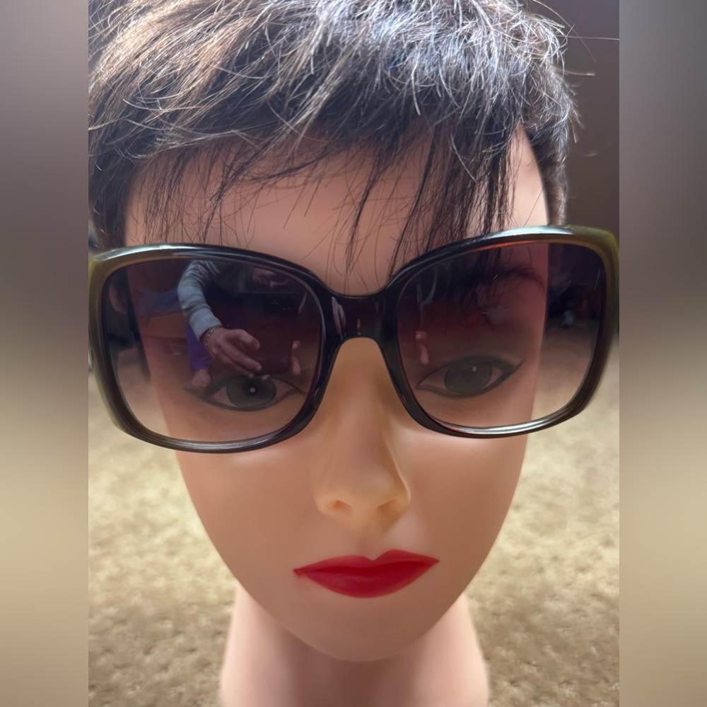 BCBGMAXAZRIA women sunglasses